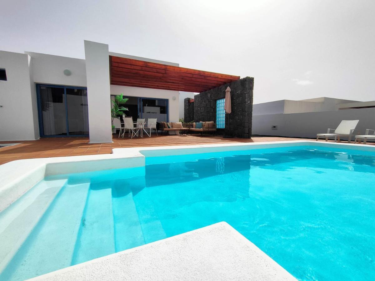 Villa Aroa By Villalia ปลายาบลังกา ภายนอก รูปภาพ
